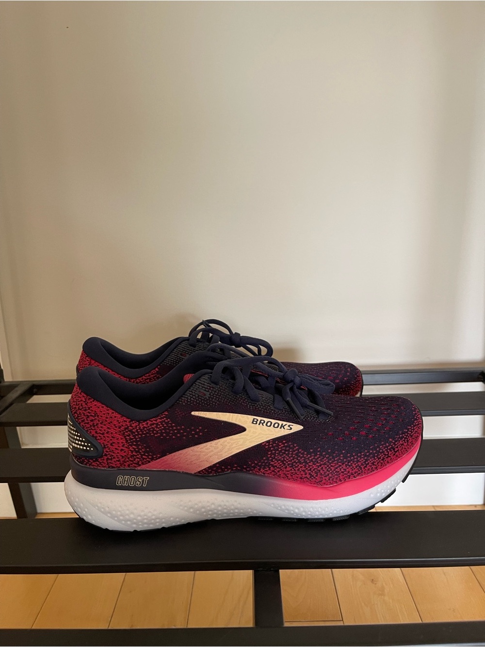 Women’s Brooks Ghost 16 Running Shoes - Size 8